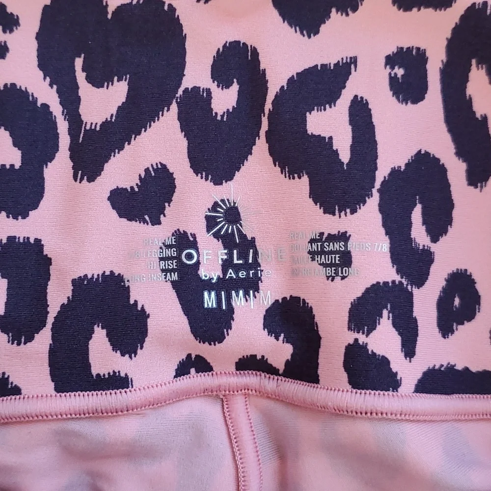 OFFLINE By Aerie Real Me High Waisted Twist Legging, Size M - Picture 11 of 11